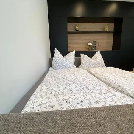 Appartement Atelierhaus Zentrum,ruhig,ht Herzlich Willkommen *