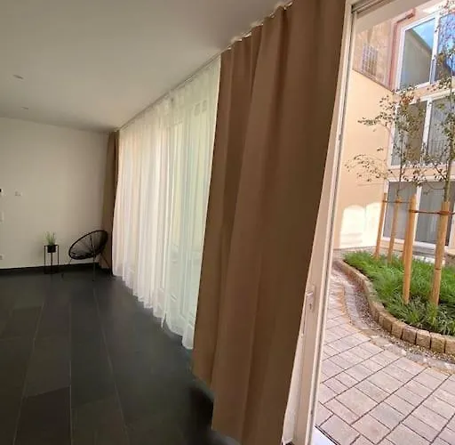 Atelierhaus Zentrum,ruhig,ht Herzlich Willkommen
