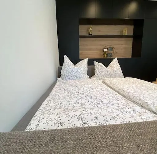 Апартаменты Atelierhaus Zentrum,ruhig,ht Herzlich Willkommen *